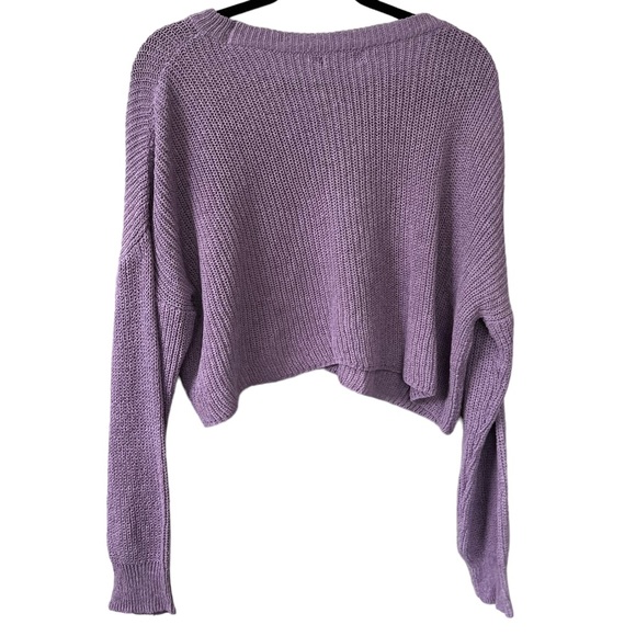 PrettyLittleThing Basic Crew Neck Crop Jumper Sweatshirt Large or Medium NWT - Picture 3 of 6